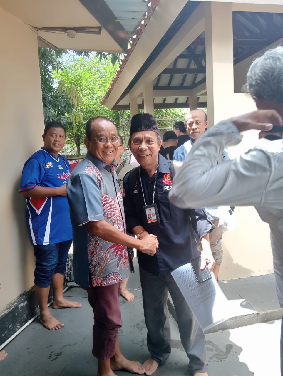 Mantan-Sekretaris-BUMN-Dr.-Muhammad-Said-Didu-Dilaporkan-ke-Polres-Kota-Tangerang-11.jpg